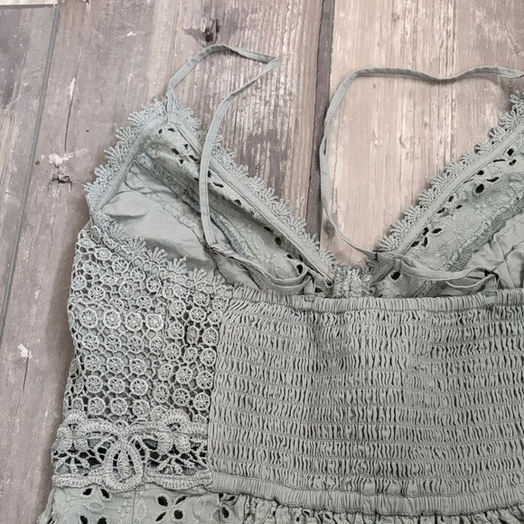 Abercrombie & Fitch Lace Camisole in Soft Green - Picture 5 of 5
